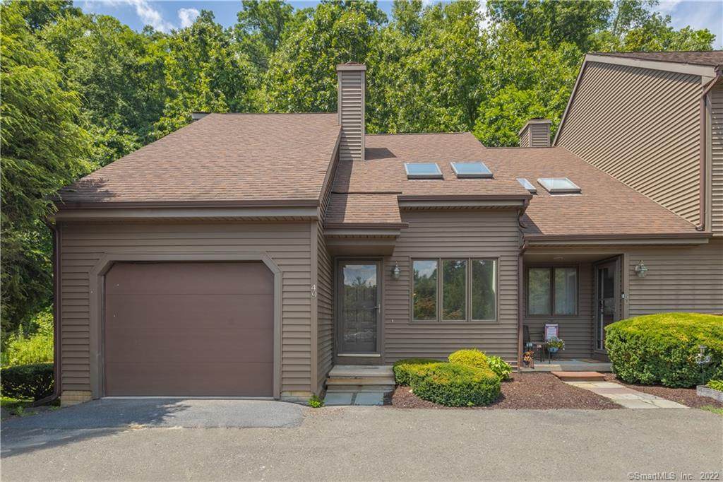 49 Twin Oaks - Photo 1