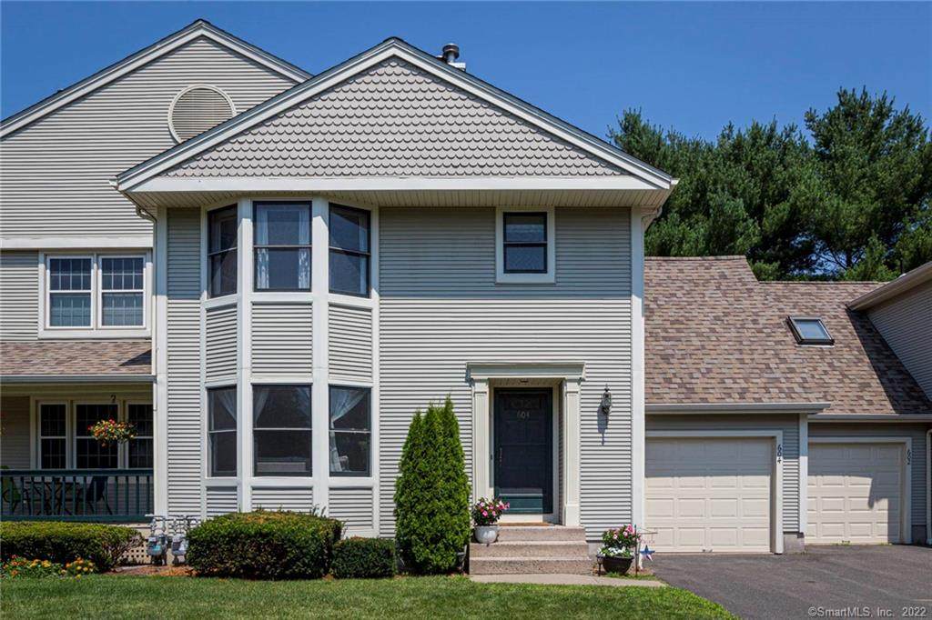 604 Meadowview Drive - Photo 1