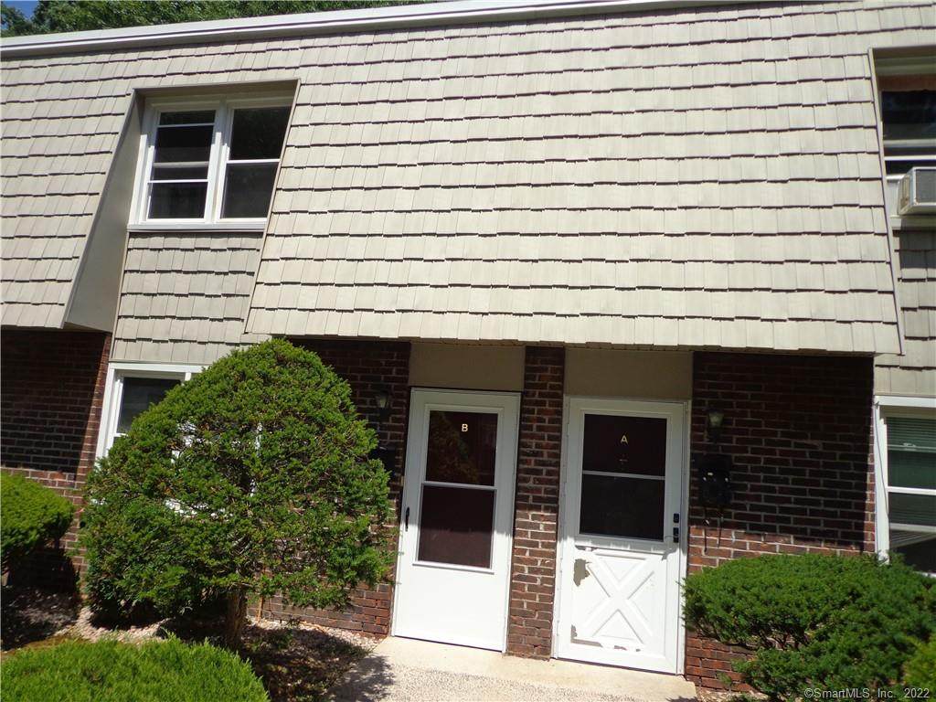 71 Dover Court - Photo 1