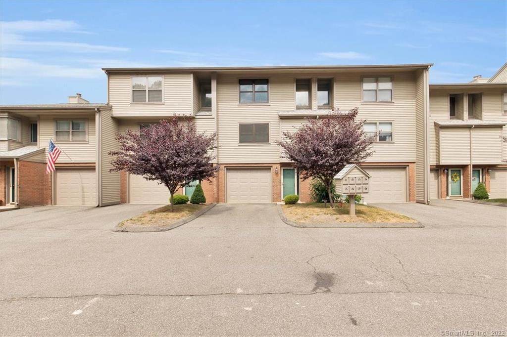 123 Metacomet Drive - Photo 1