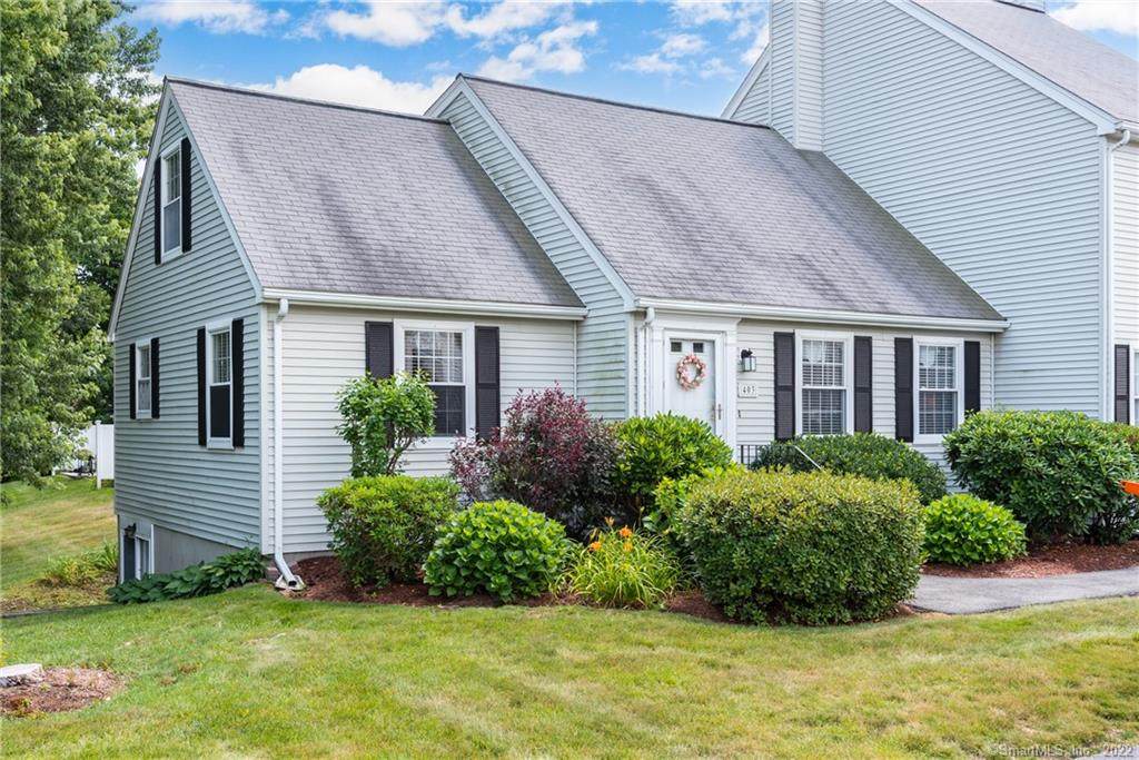 403 Forest Park Drive - Photo 1