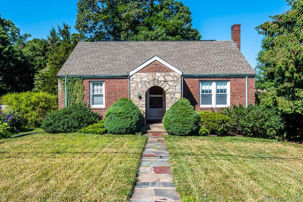 106 Ivy Street - Photo 1
