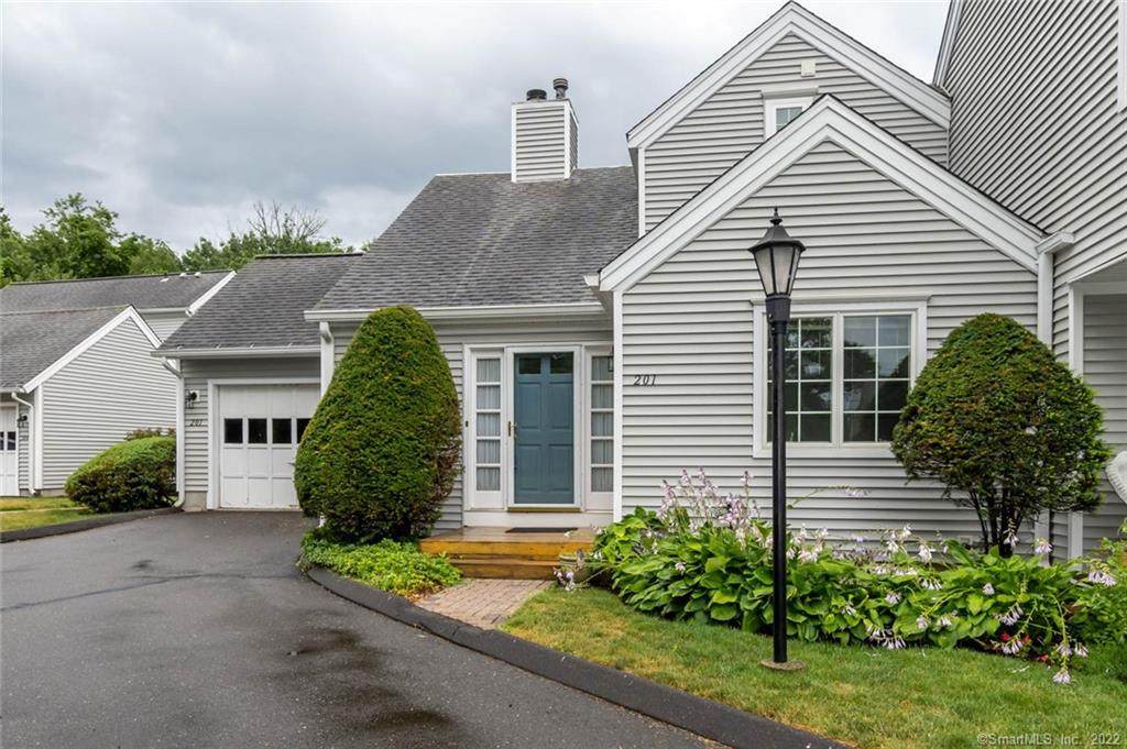 201 Hickory Woods Lane - Photo 1