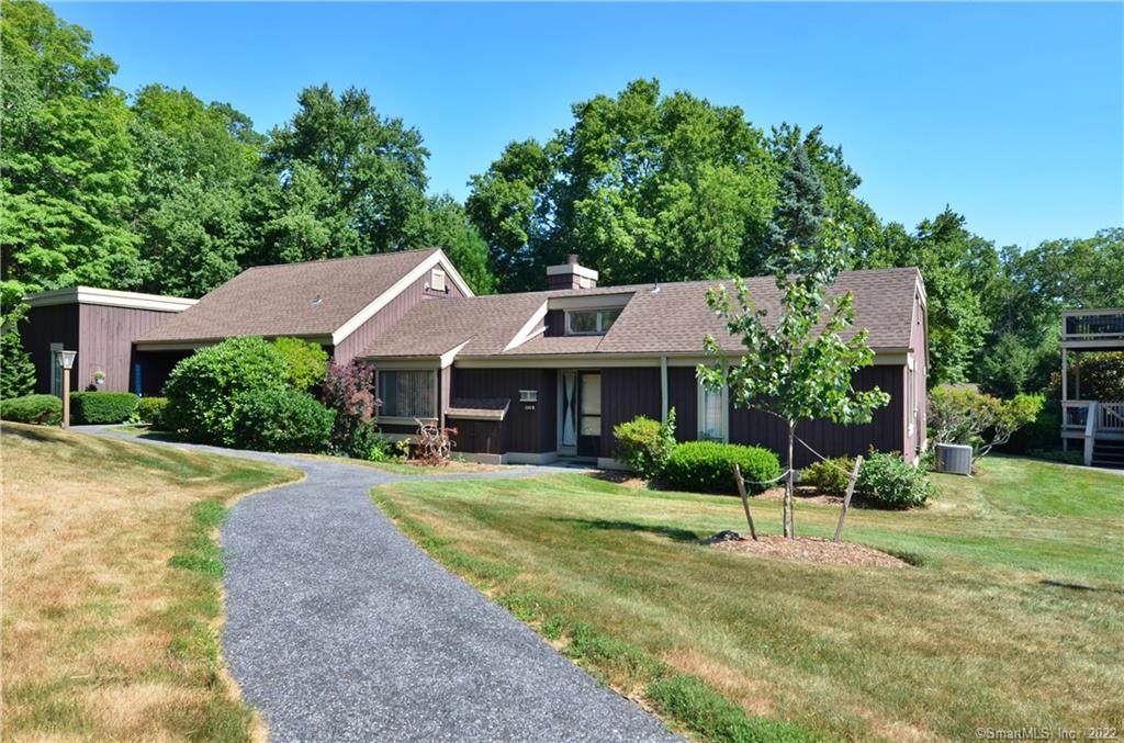 246 Heritage Village - Photo 1
