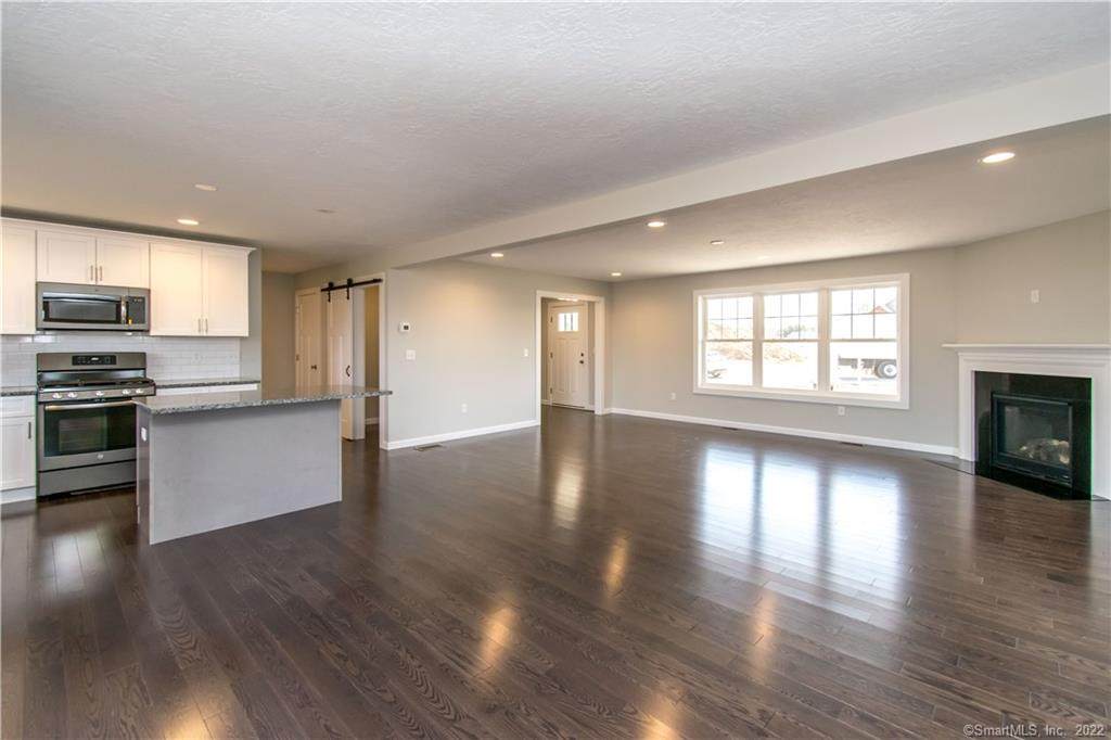 326 Capen Street - Photo 1