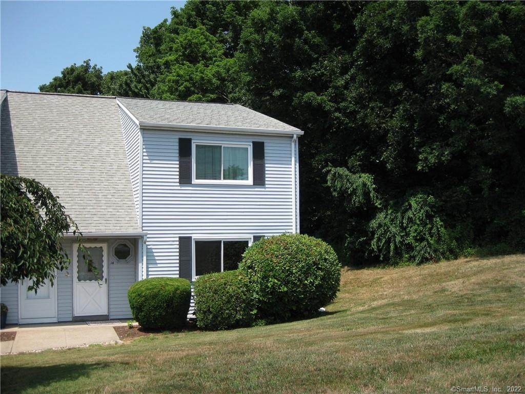 565 Clark Avenue - Photo 1