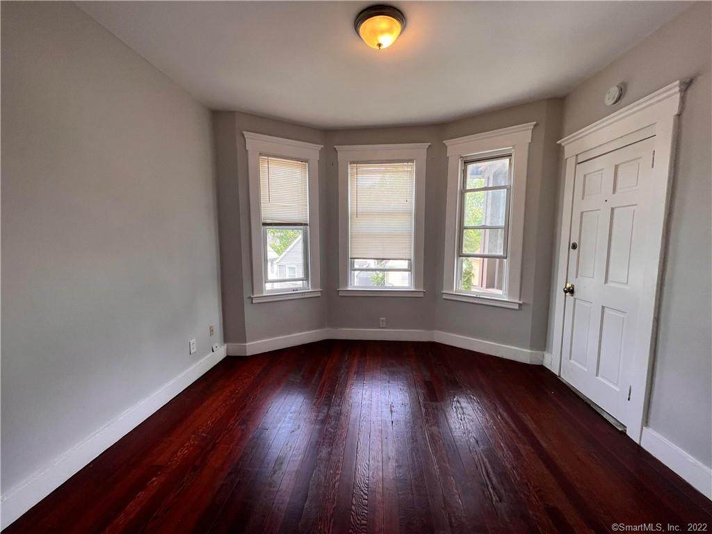 34 Willis Street - Photo 1