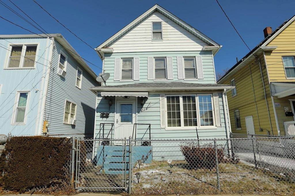 225 Deforest Avenue - Photo 1
