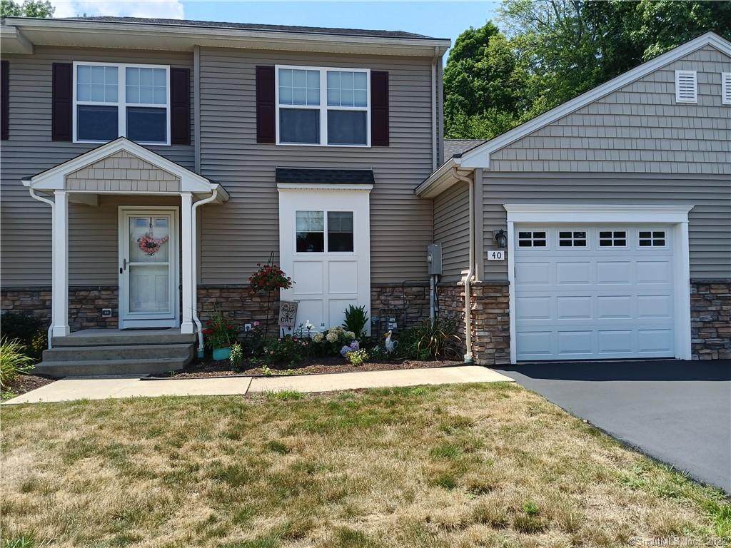 40 Woodridge Drive - Photo 1