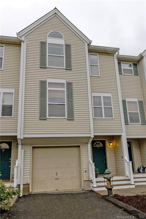 565 Newfield Street - Photo 1