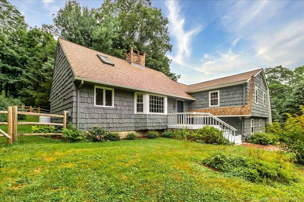 7 Hunting Ridge Drive - Photo 1
