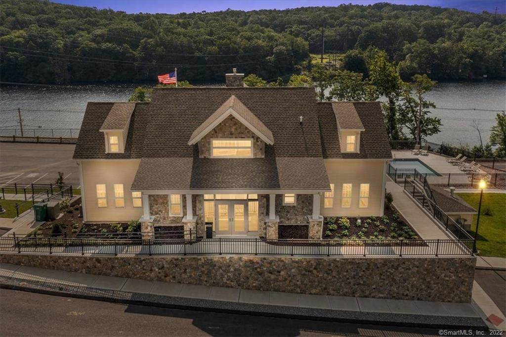 504 River View Lane - Photo 1