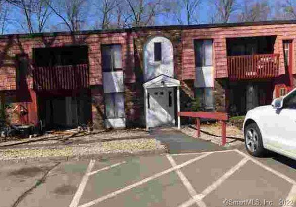 35 Woodsedge Drive - Photo 1