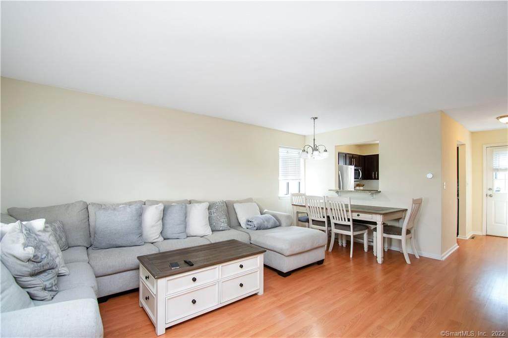 529 Woodward Avenue - Photo 1