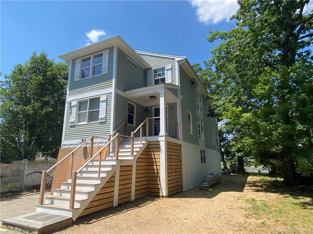 11 Channel Avenue - Photo 1