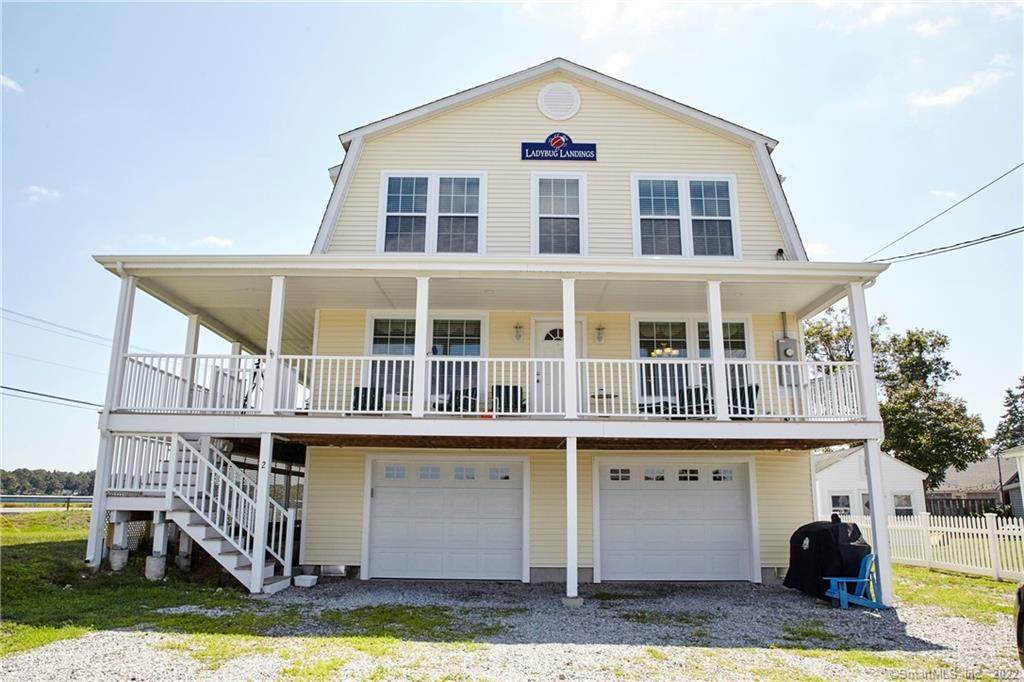 2 Buckingham Avenue - Photo 1