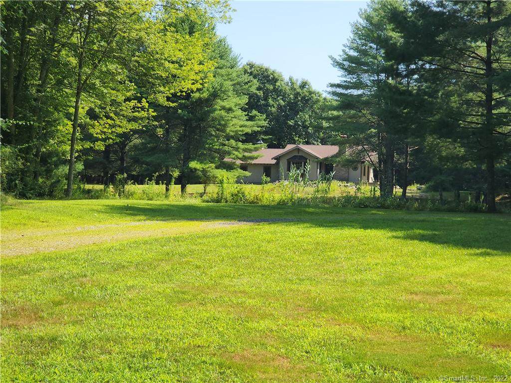 330 Chestnut Hill Road - Photo 1