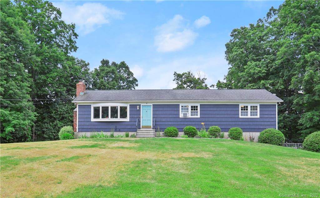 4 Fir Tree Lane - Photo 1