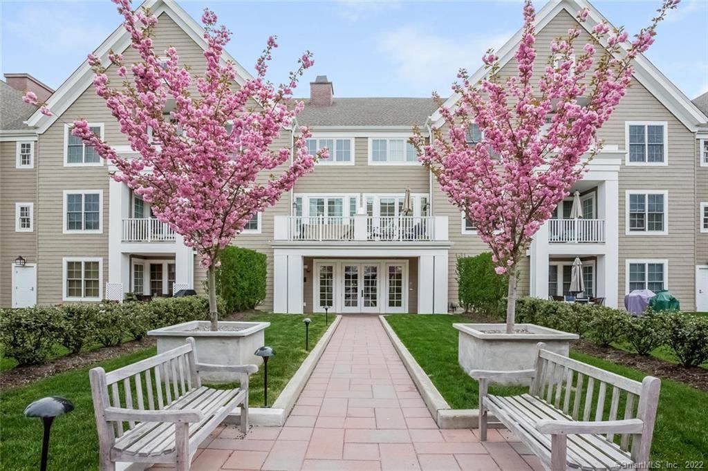 77 Havemeyer Lane - Photo 1
