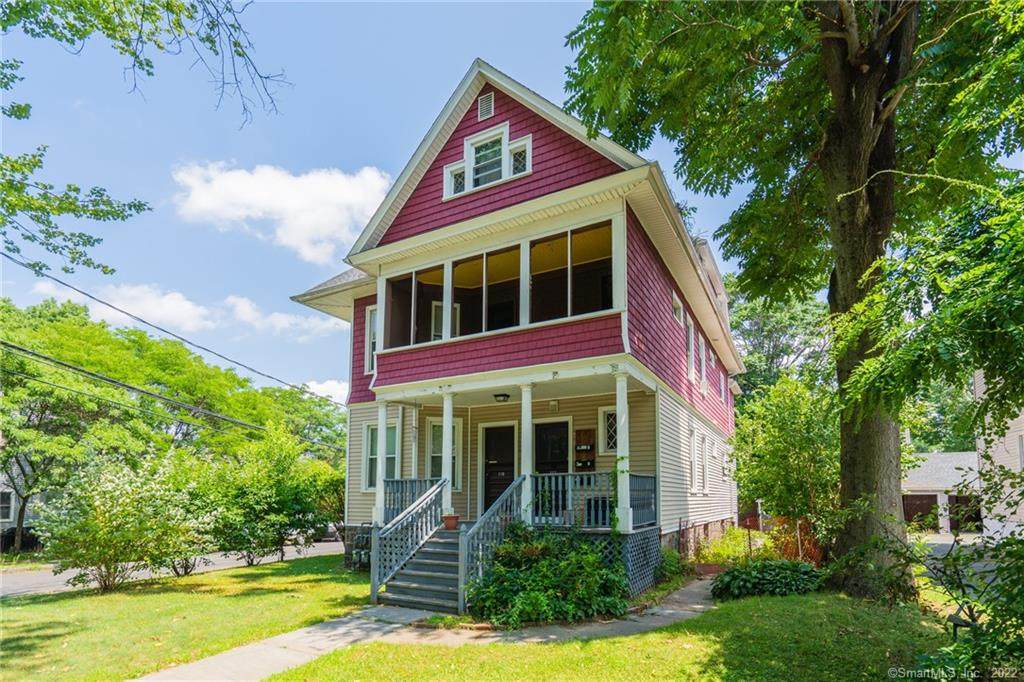 110 Park Terrace - Photo 1
