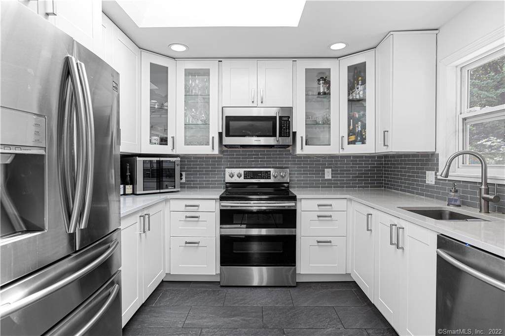 158 Jelliff Mill Road - Photo 1