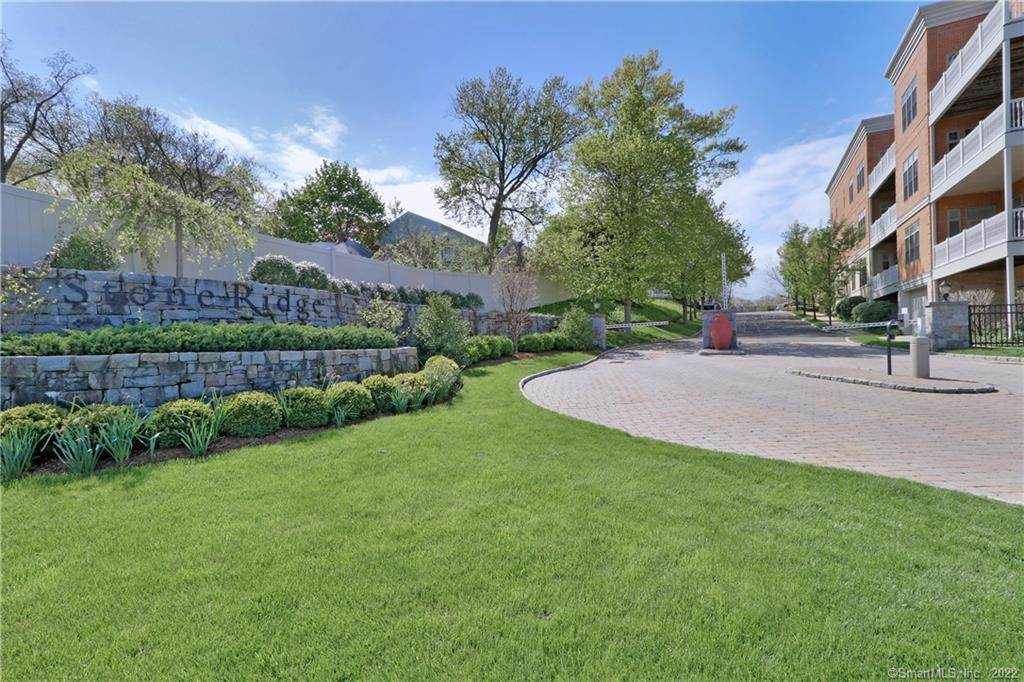 50 Stone Ridge Way - Photo 1