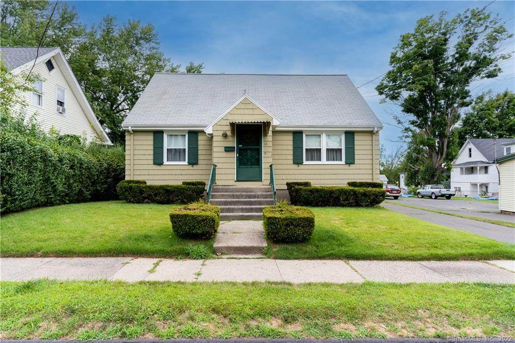 18 Atkins Avenue - Photo 1