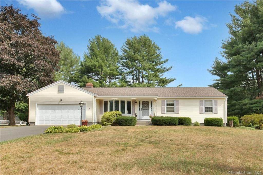 31 Ellen Lane - Photo 1