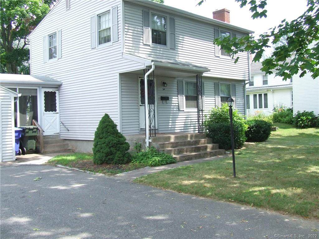 10 Brook Street - Photo 1