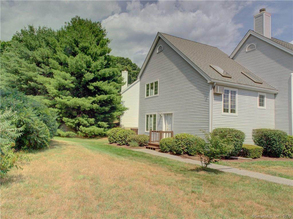 44 Eastbrook Heights - Photo 1