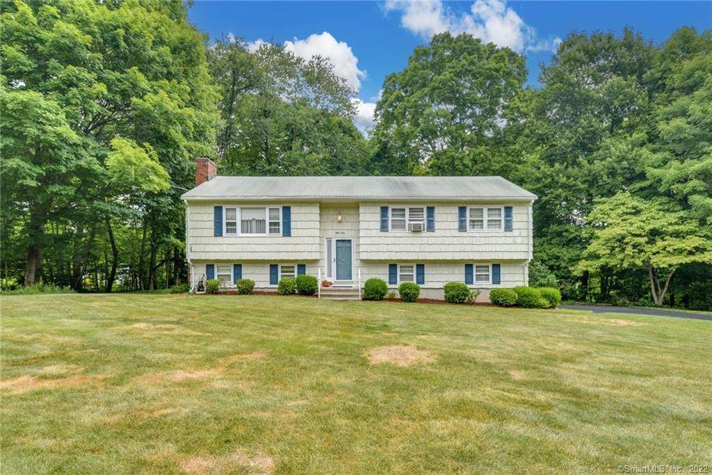 53 Ferndale Drive - Photo 1