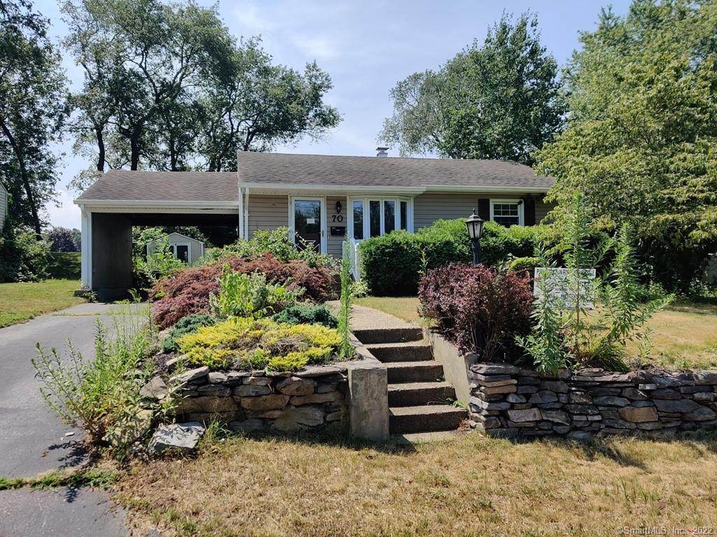 70 Great Plain Road - Photo 1