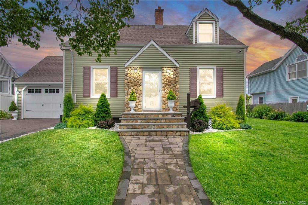 92 Fairlea Avenue - Photo 1