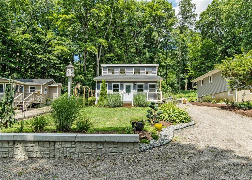 42 Westford Drive - Photo 1