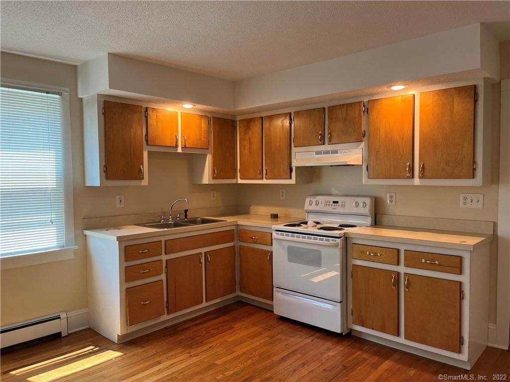 17 Burnham Street - Photo 1