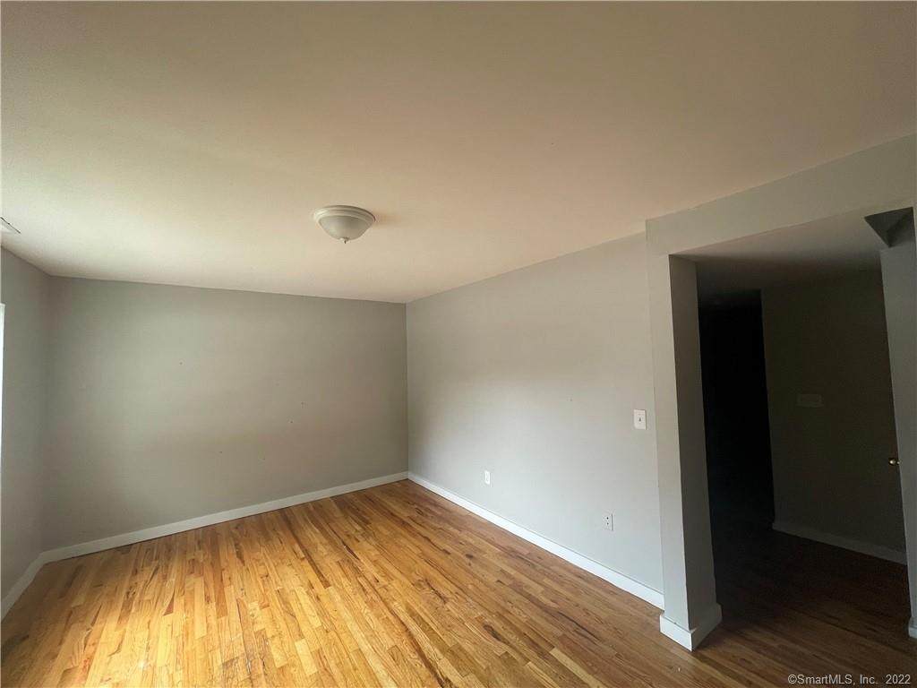 76 Sherman - Photo 1