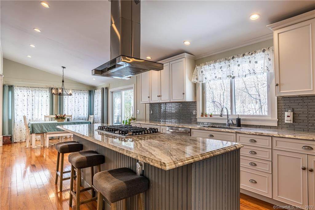843 Westport Turnpike - Photo 1