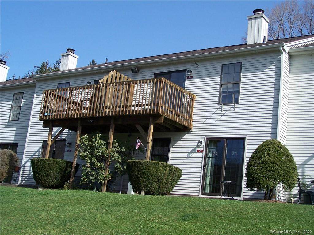 38 Aspetuck Village - Photo 1