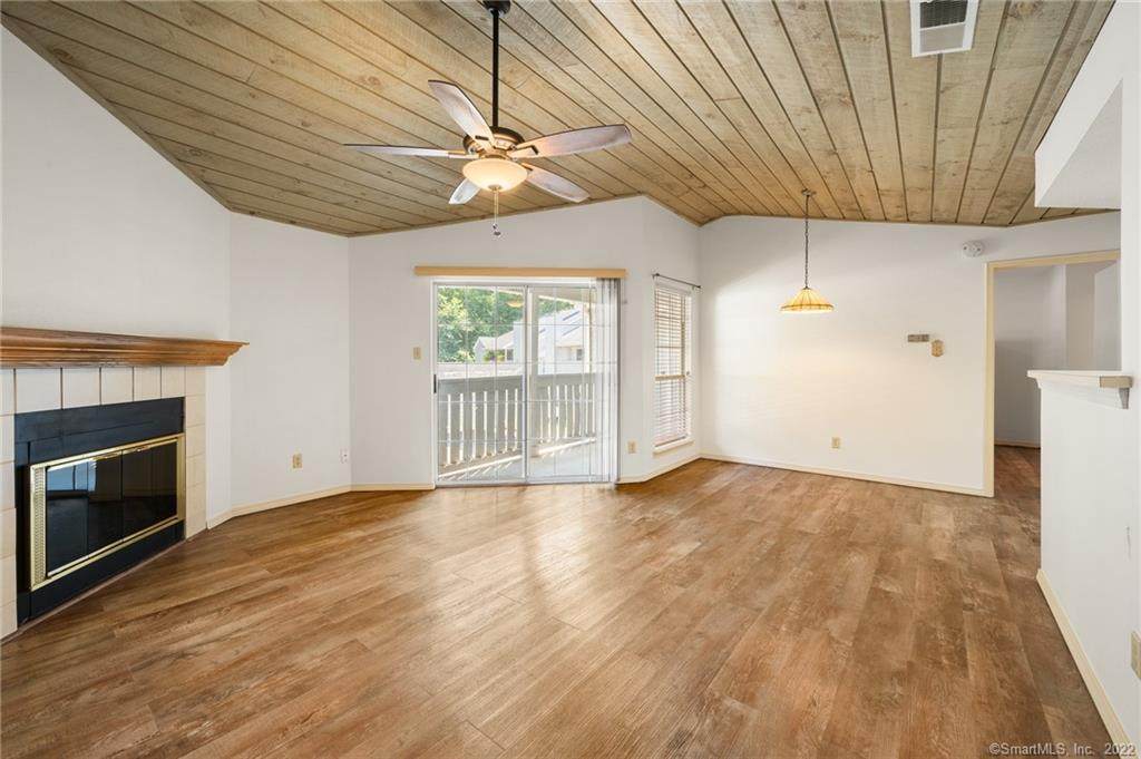 23 Chase Oak Court - Photo 1