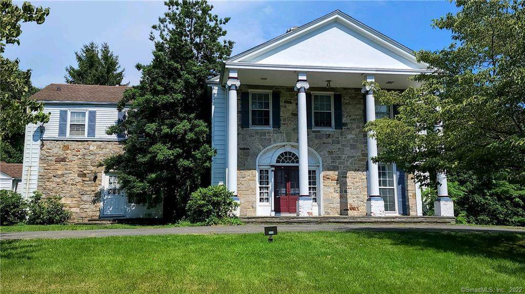 424 Rowayton Avenue - Photo 1
