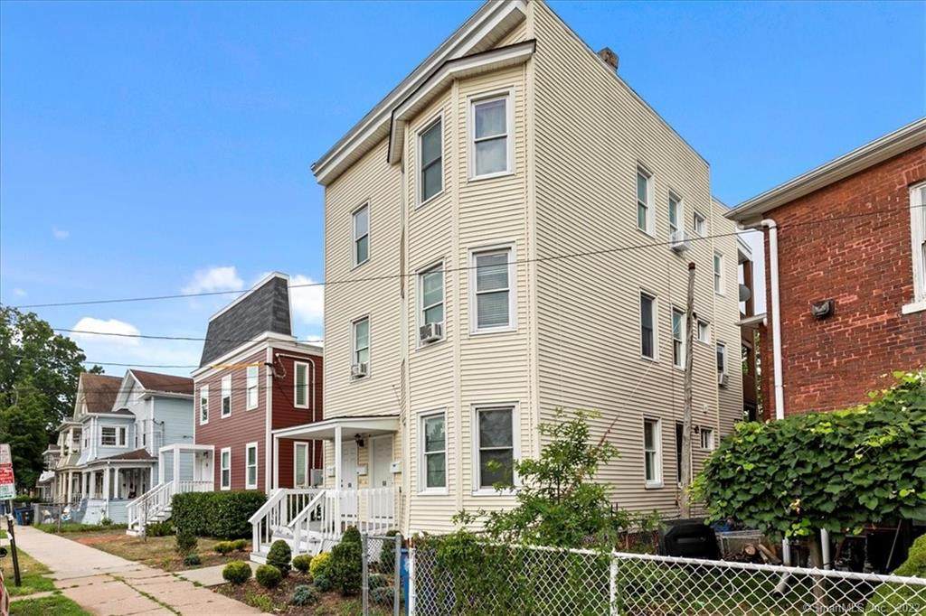 58 Vernon Street - Photo 1