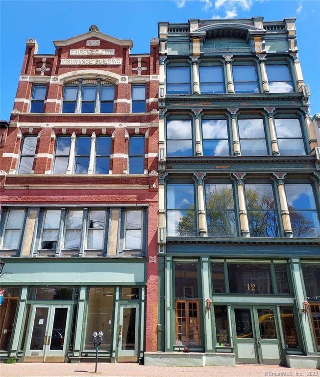 10 Main Street - Photo 1