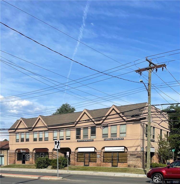 425 Kings Highway - Photo 1