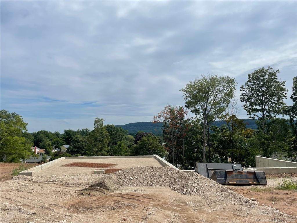 257 Williams Street - Photo 1