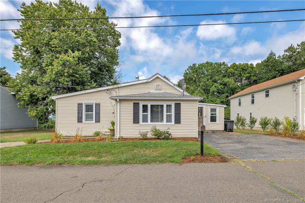 98 Turnor Avenue - Photo 1