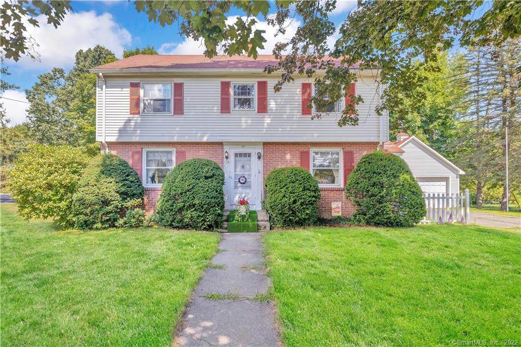 89 Middle Road - Photo 1