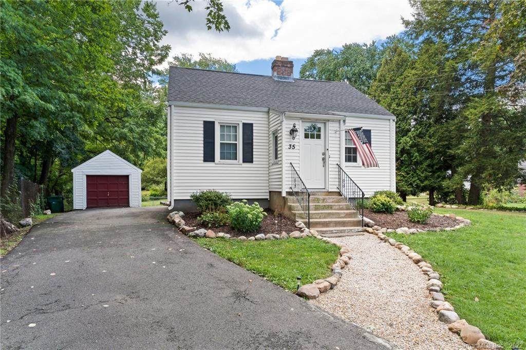 35 Mills Lane - Photo 1