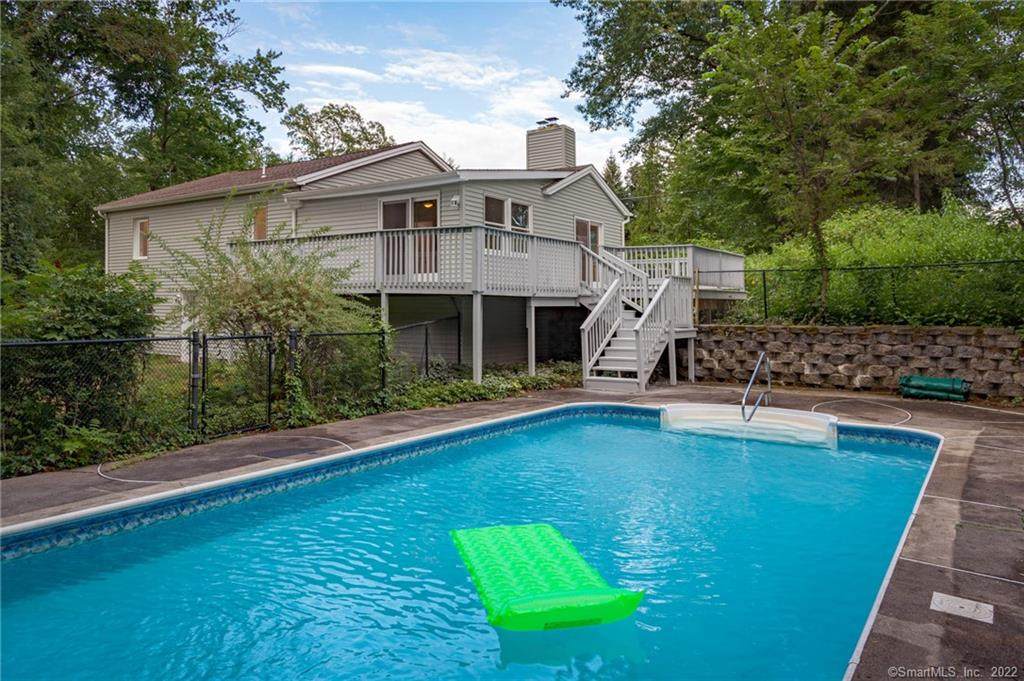 81 Fernwood Lane - Photo 1