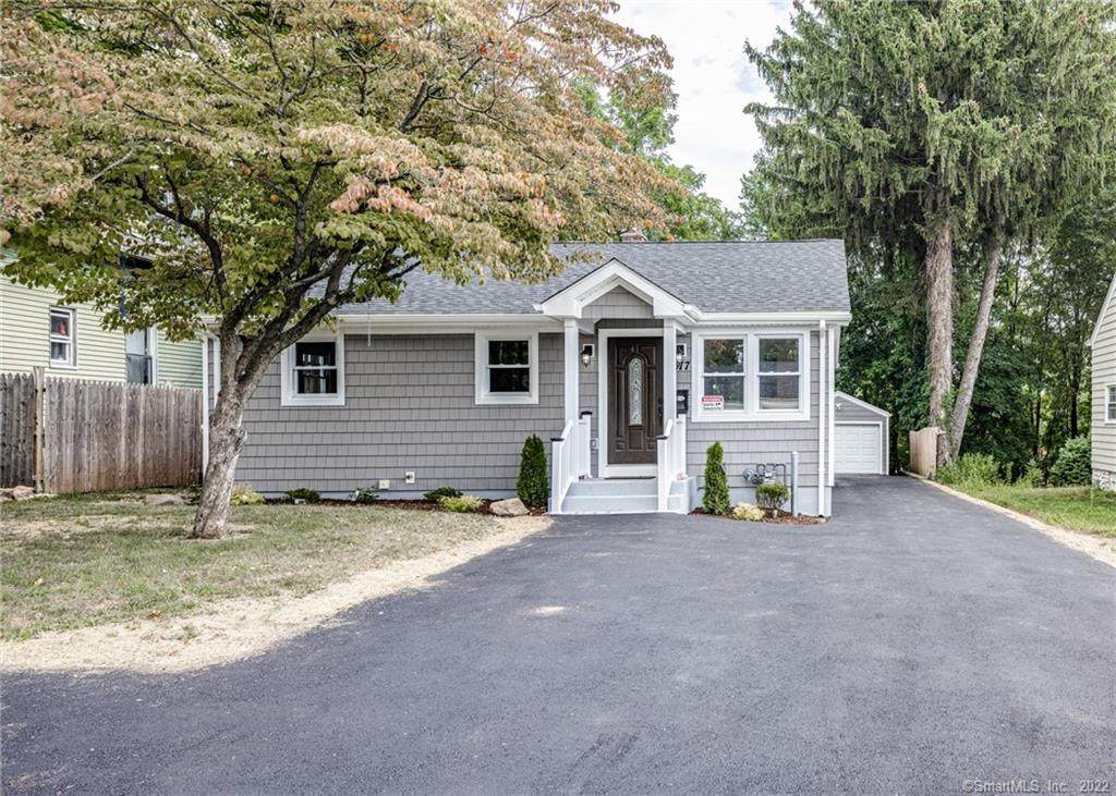 677 Pine Rock Avenue - Photo 1