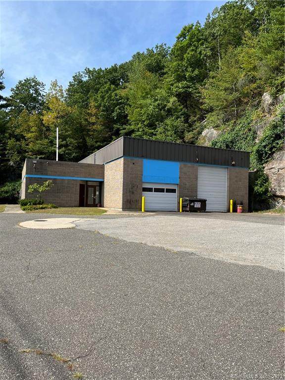 154 Torrington Road - Photo 1